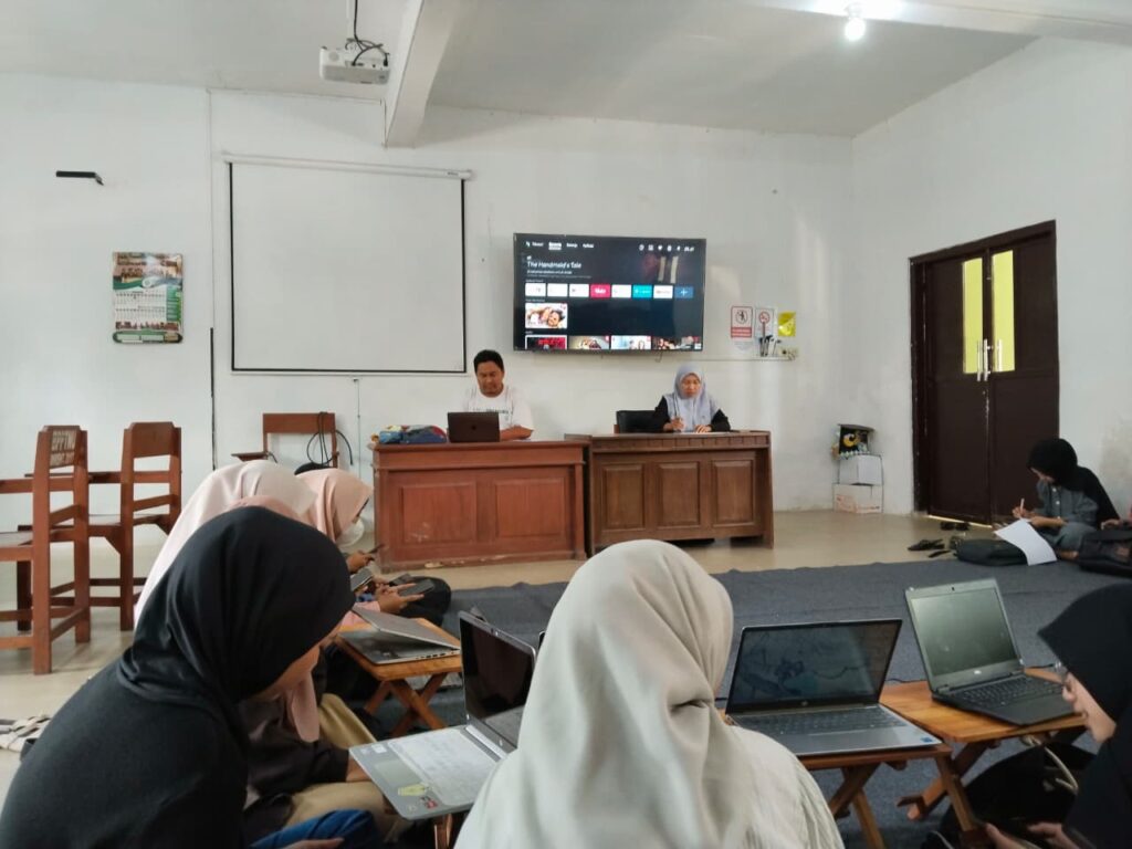 Pendampingan Mahasiswa PIAUD Fakultas Tarbiyah UNUGIRI Penerima Beasiswa KIP-Kuliah