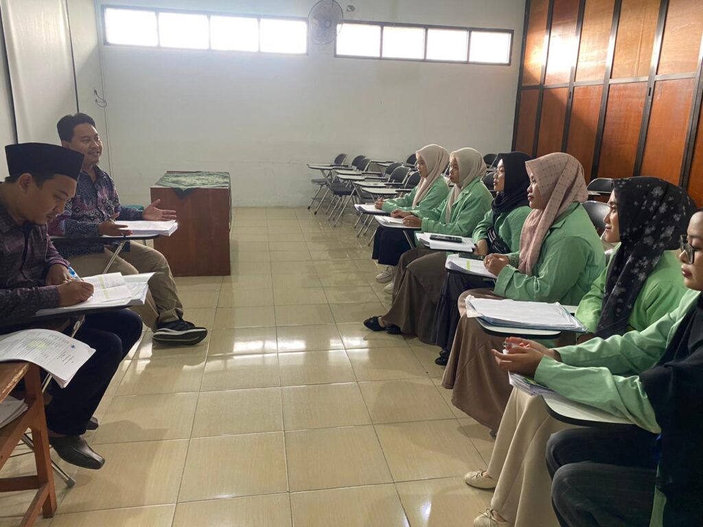 Menuju Pendidik Profesional, Peserta Asistensi Mengajar PIAUD UNUGIRI Jalani Ujian Komprehensif