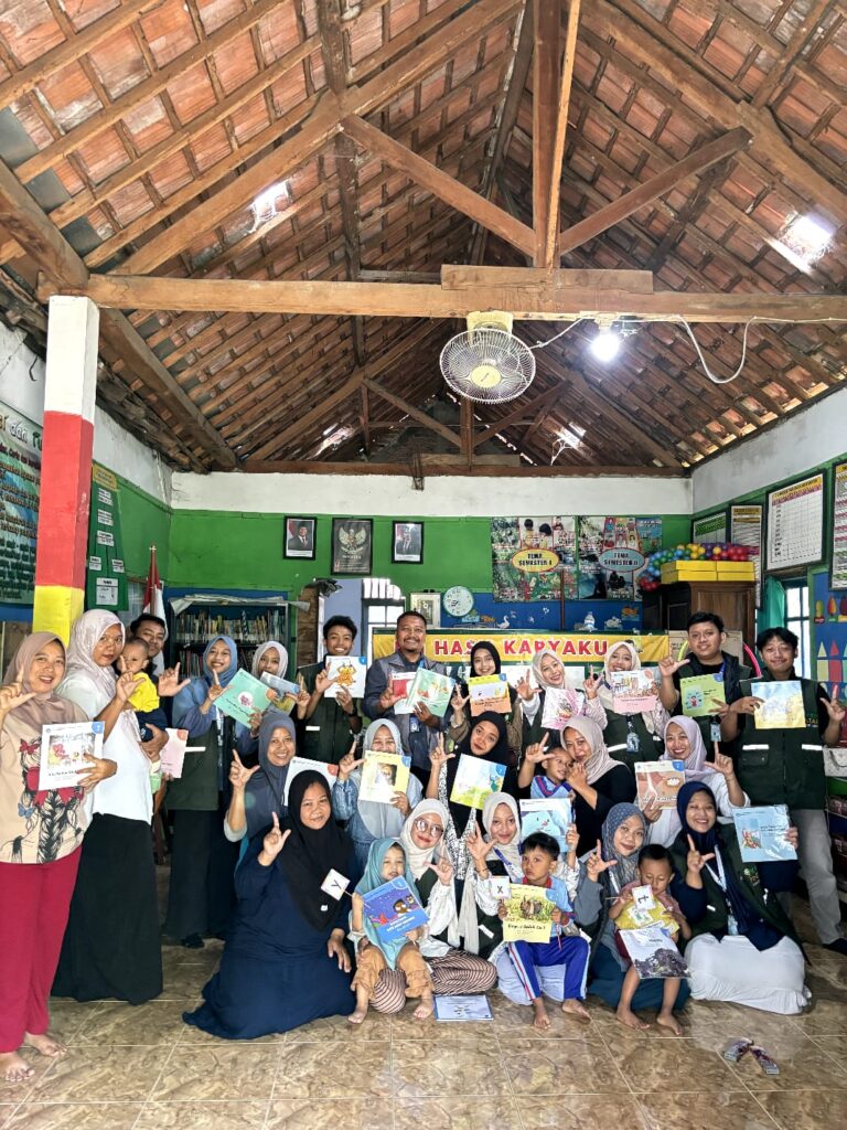 Kolaborasi KKN 17, RELIMA, dan PIAUD UNUGIRI Tumbuhkan Gemar Membaca Anak di Kebonagung